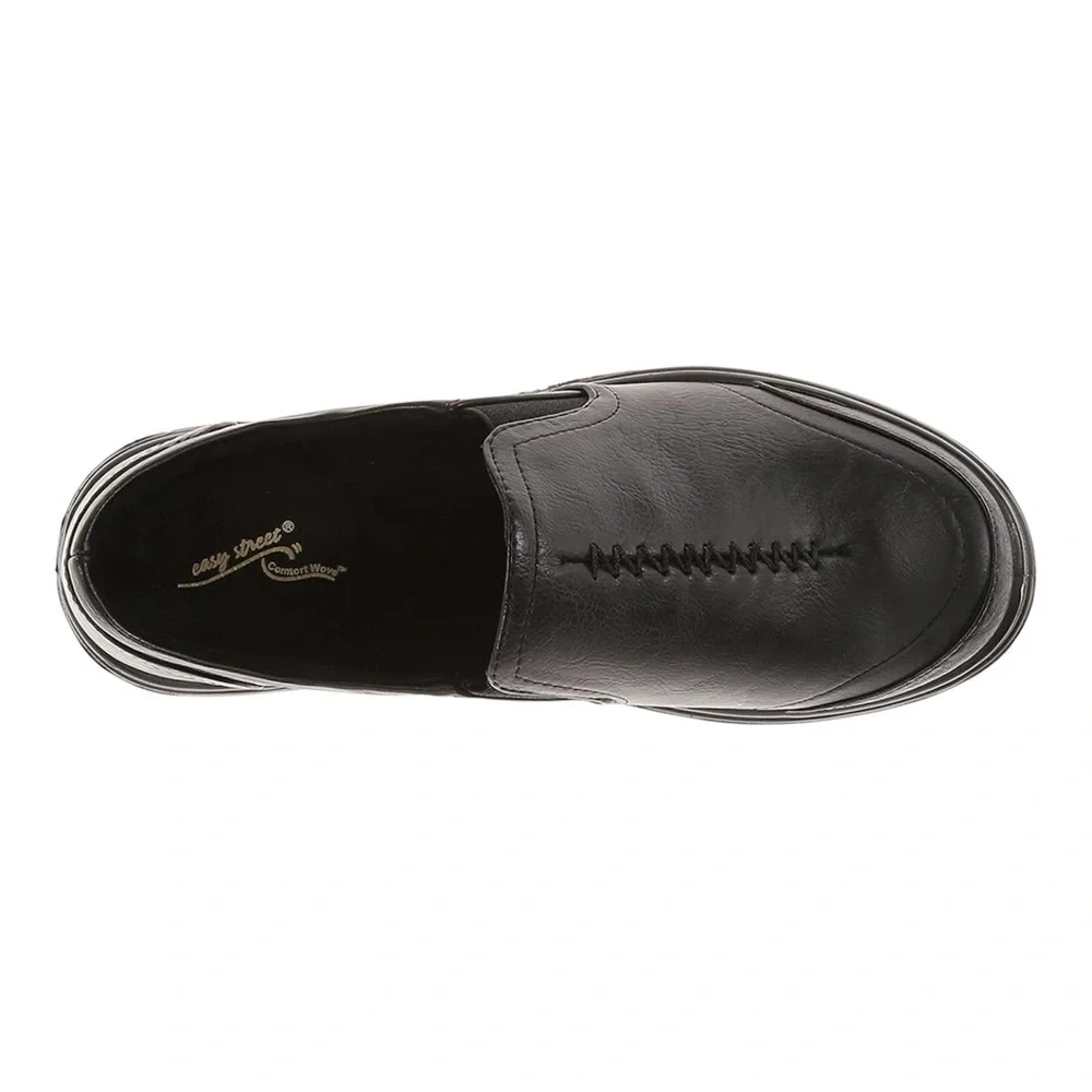 Easy Street Women's Ultimate Sneaker - Picture 5 of 7